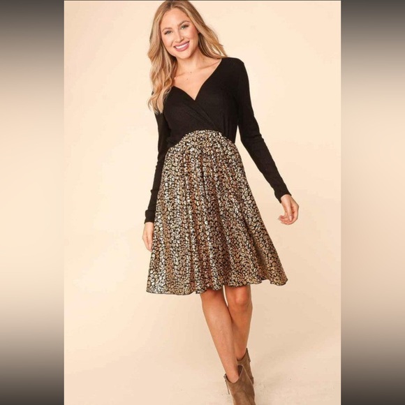 Hacci Rib Pleated Gold Foil Leopard Twofer Midi Dress, Small. BEAUTIFUL dress! - Picture 3 of 7